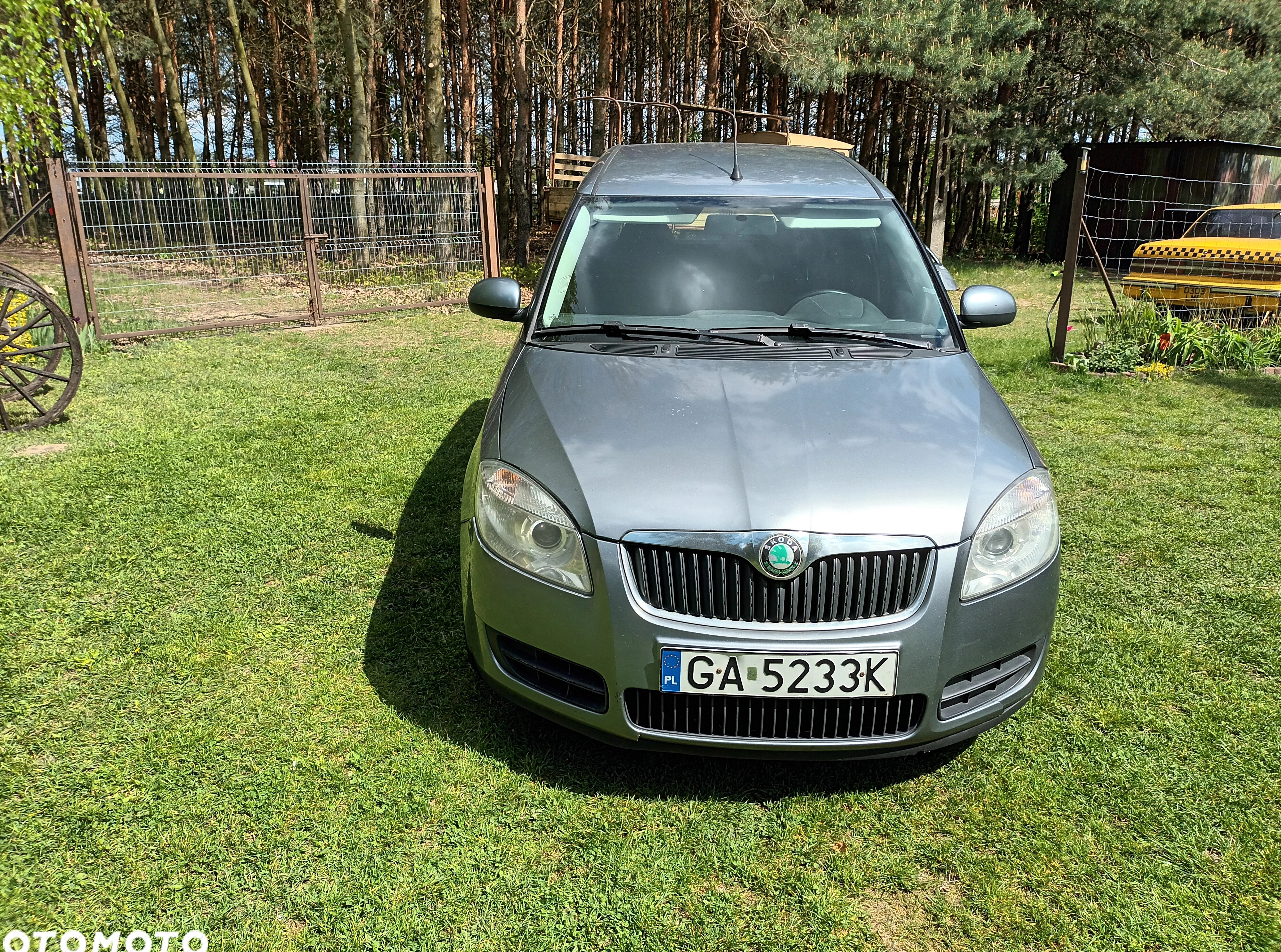 Skoda Roomster cena 13700 przebieg: 263600, rok produkcji 2010 z Jędrzejów małe 172